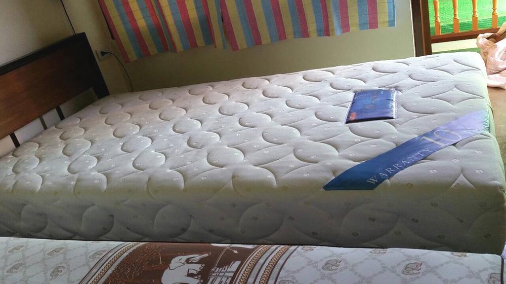 Siriwan Guesthouse เชียงใหม่ ห้อง รูปภาพ